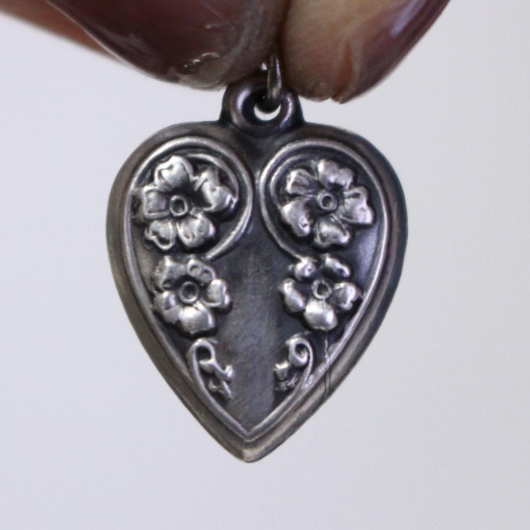 40s　スウィートハートジュエリー　WW2　シルバー　チャーム　勿忘草　navy