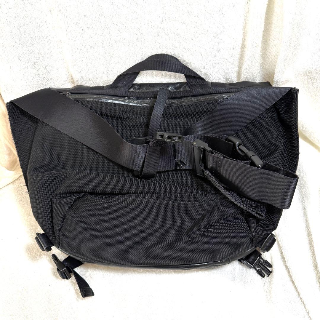 名作✨廃盤品 PORTER ZOOM レザー メッセンジャーバッグ 黒 A4可能