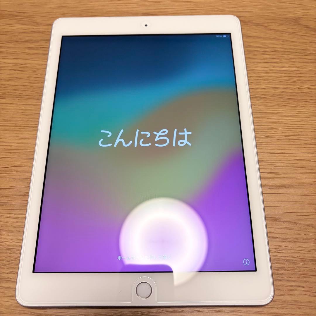 iPad 第六世代 32GB 【ケース・フィルム付き】