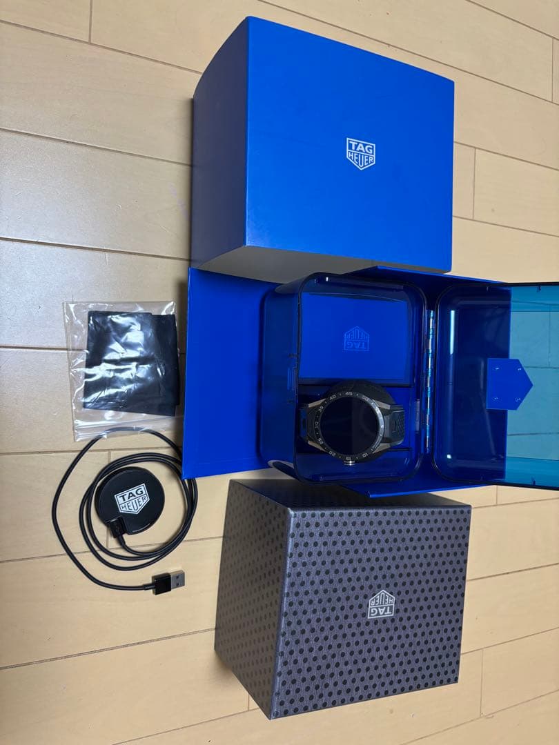TAG HEUER CARRERA CONNECTED 本体