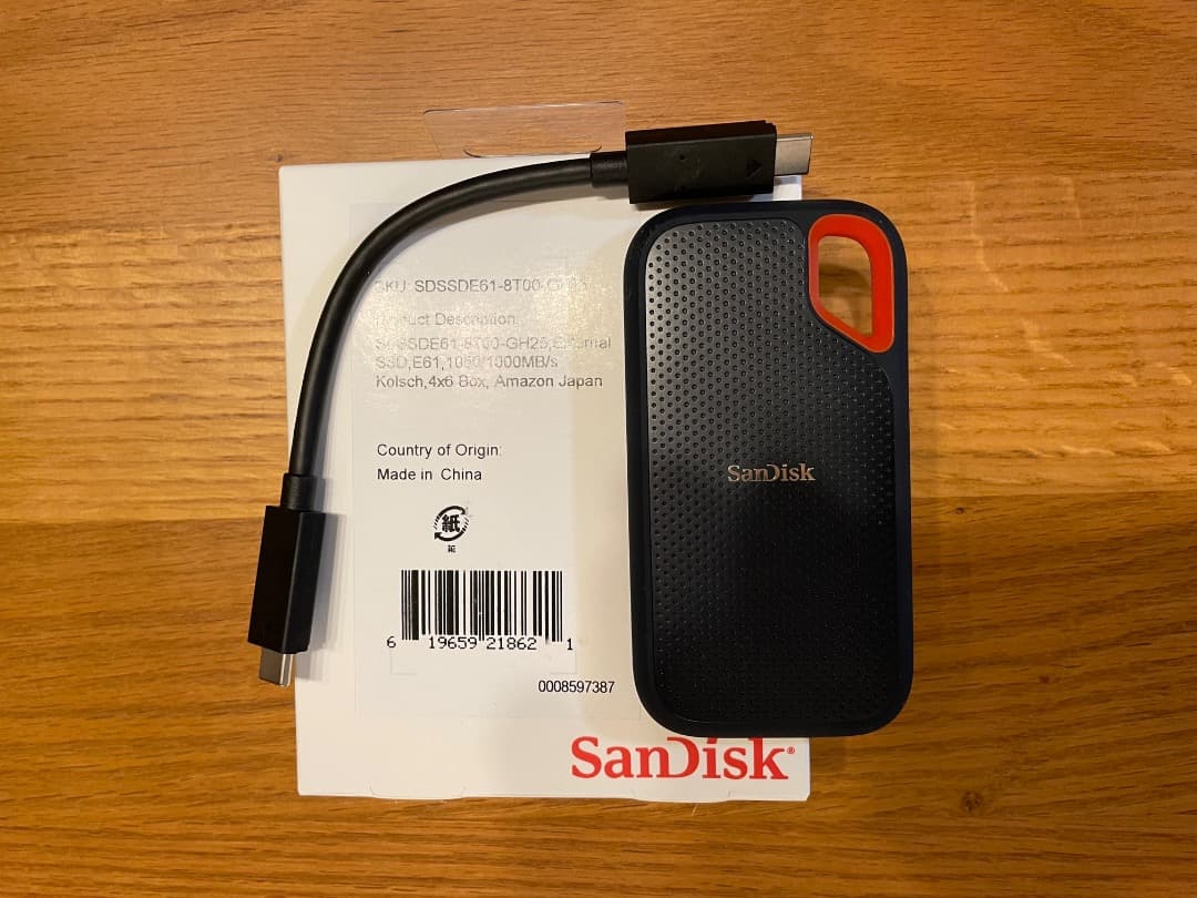 SanDisk SSD 外付け 8TB 読出最大1050MB/秒