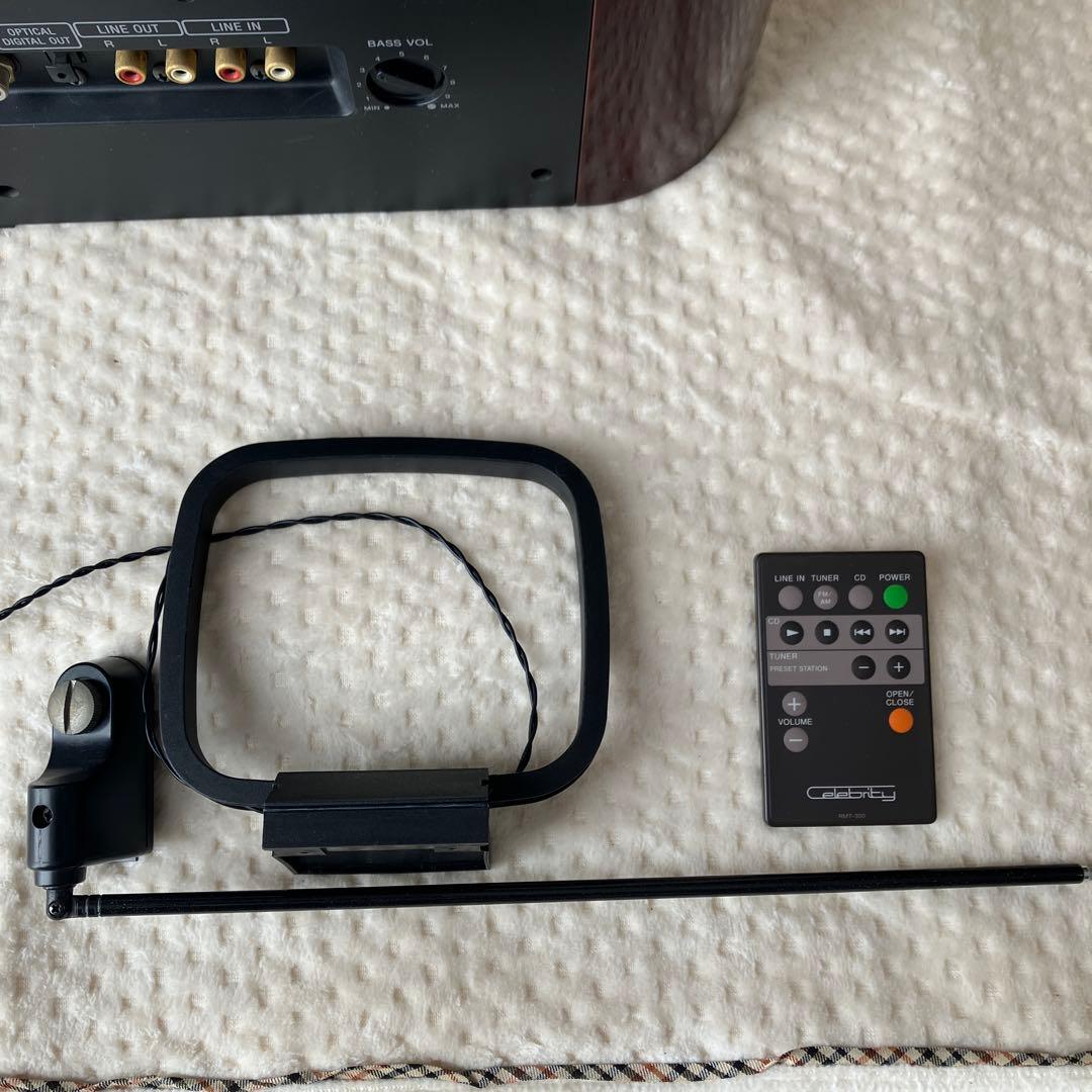 CD ラジオプレーヤー　セレブリティＤ-3000ソニー　日本製