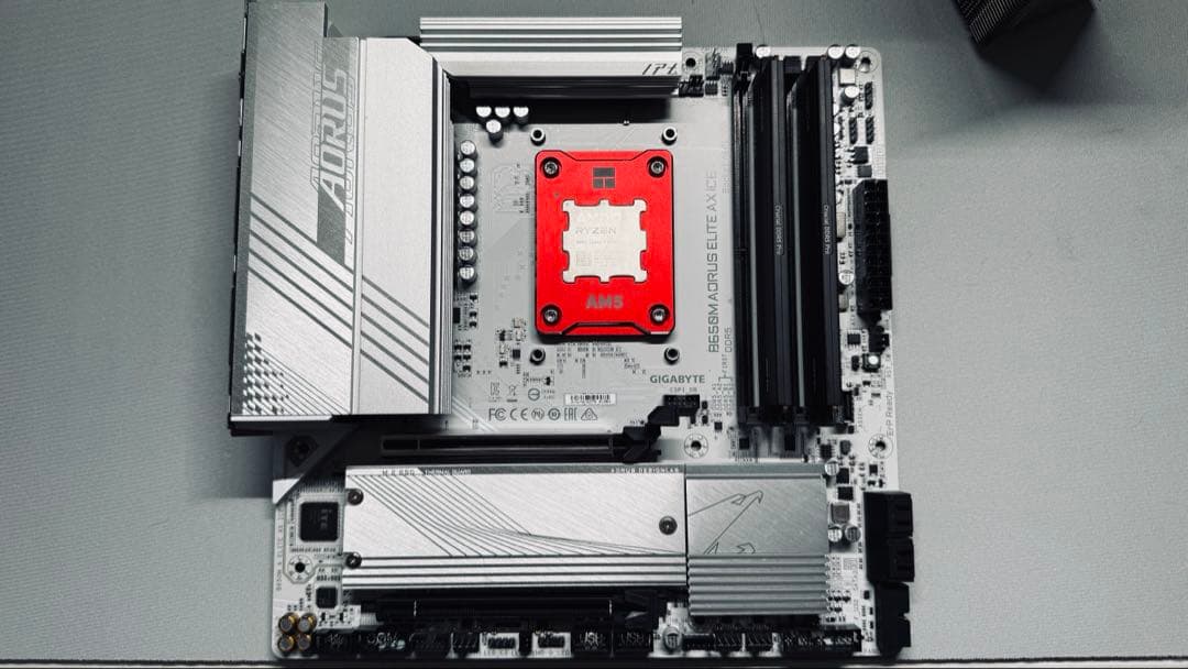 Ryzen 7 8700G マザーボード　メモリ　セット