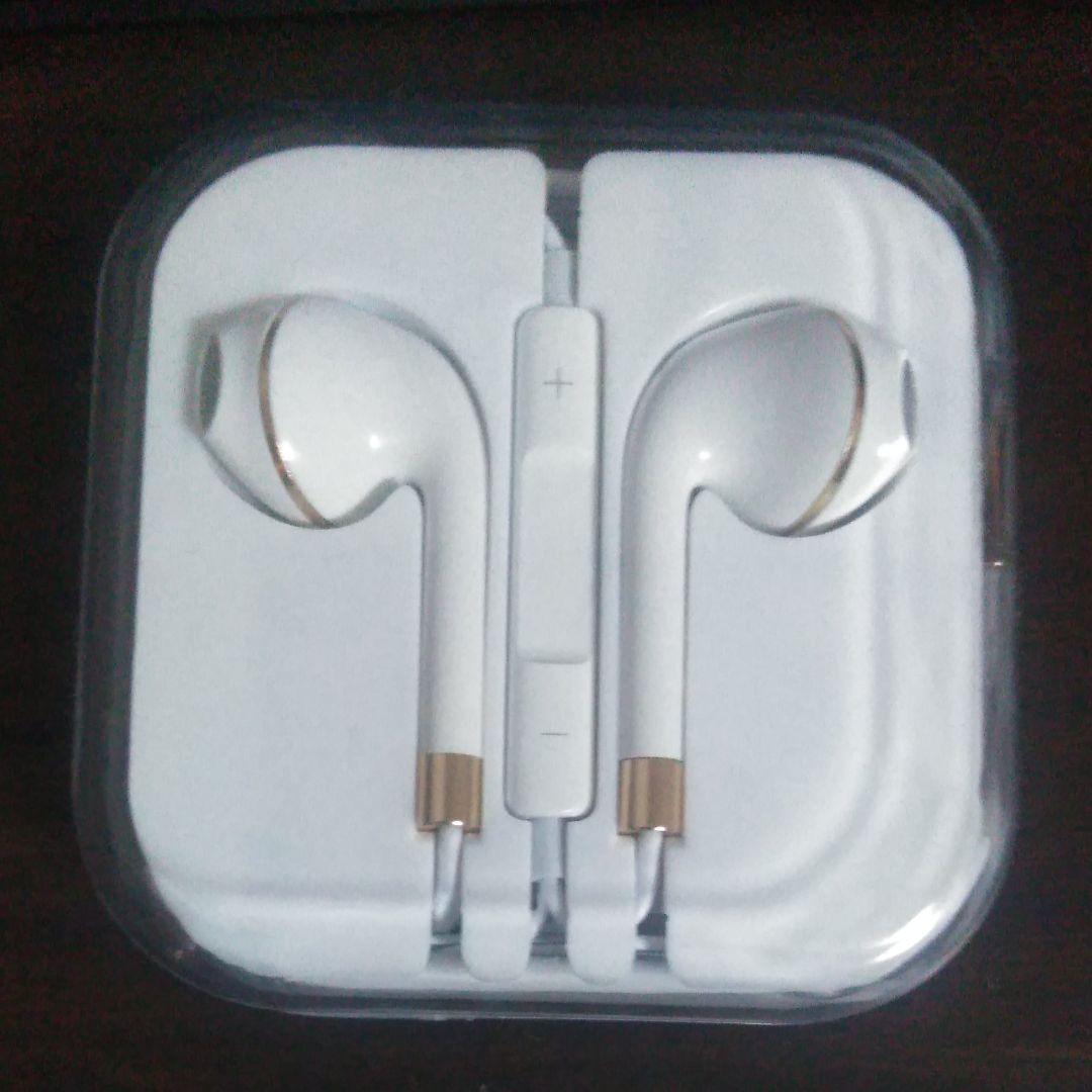 イヤホンです。