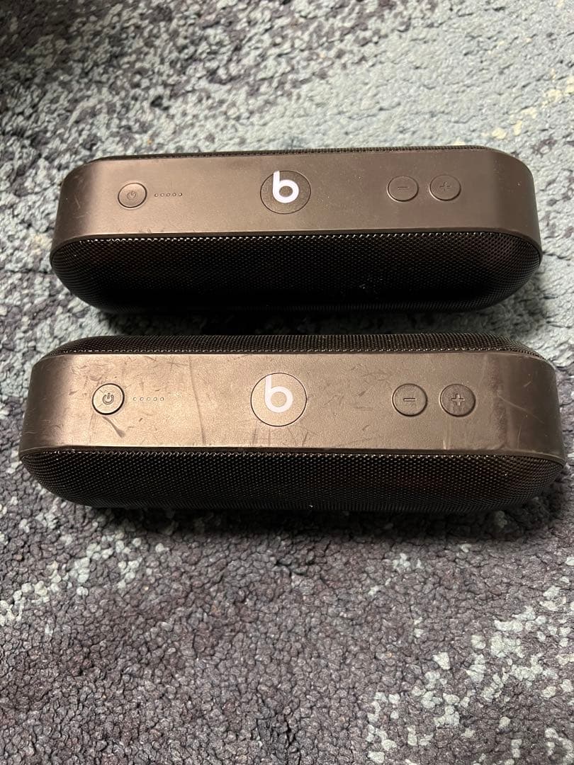 BEATS PILL+ BLACK Bluetooth 2台　ステレオ