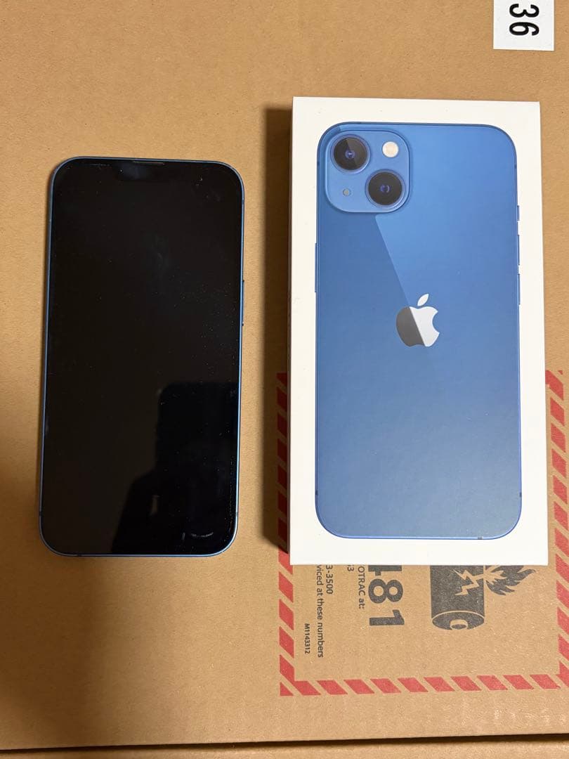 iPhone13 本体