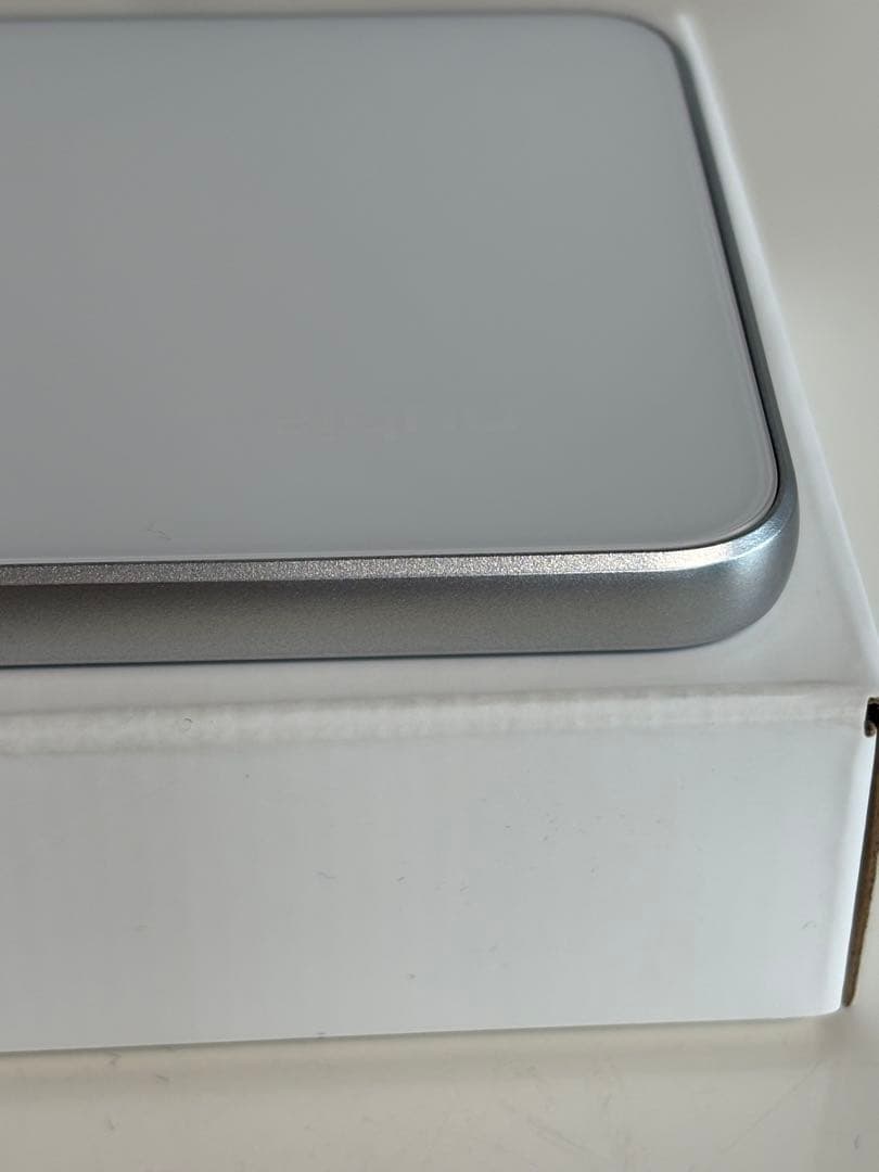 nubia S シルバー 本体