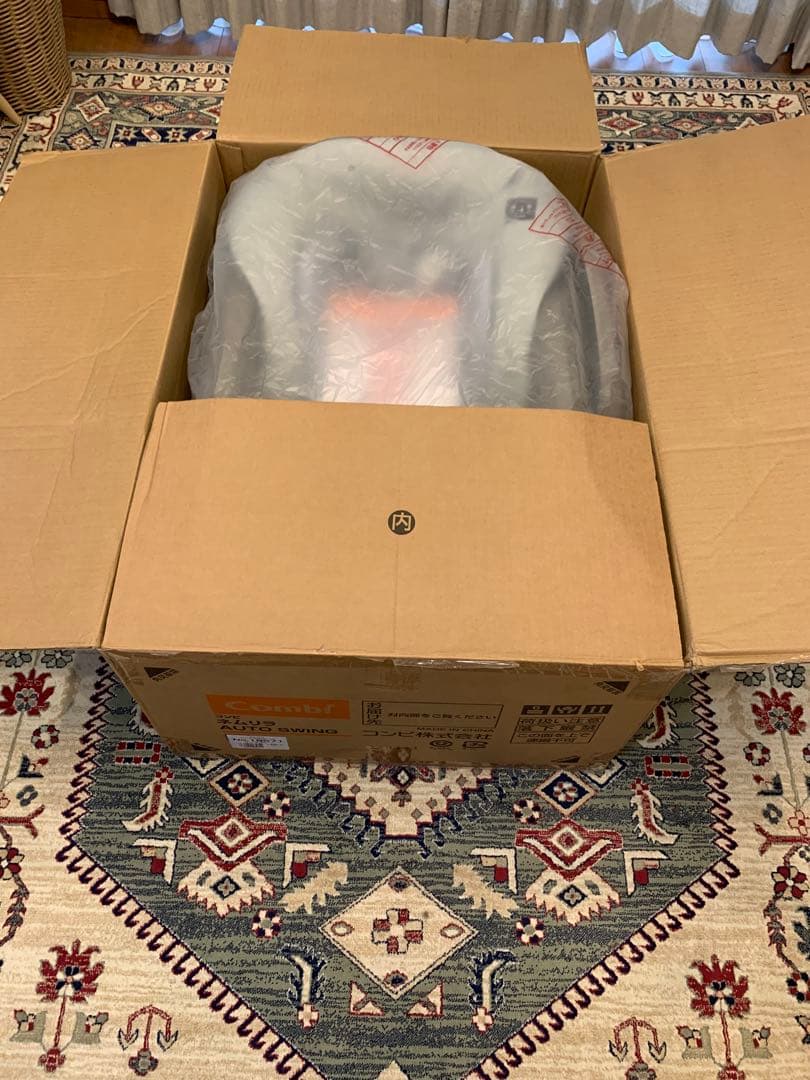 Combi コンビ ネムリラ オートスウィング ハイローチェア　電動　取説・箱付