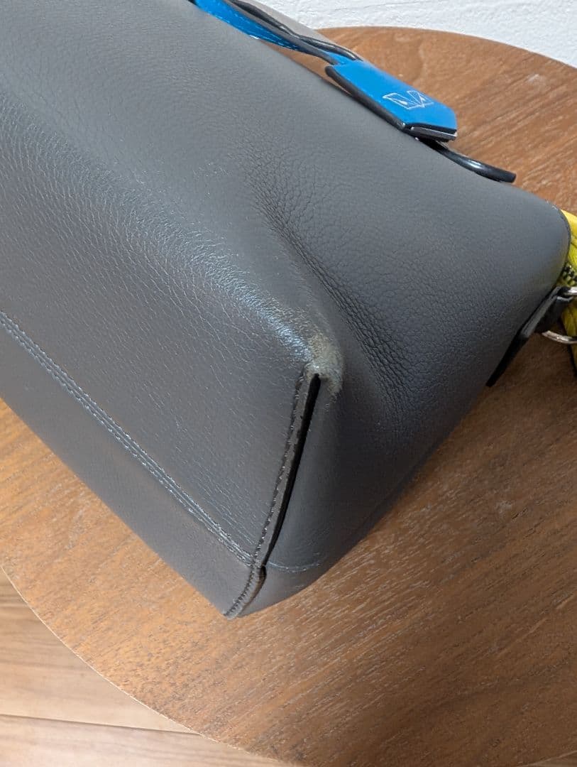 FENDI バイザウェイ ショルダーバック　2way グレー