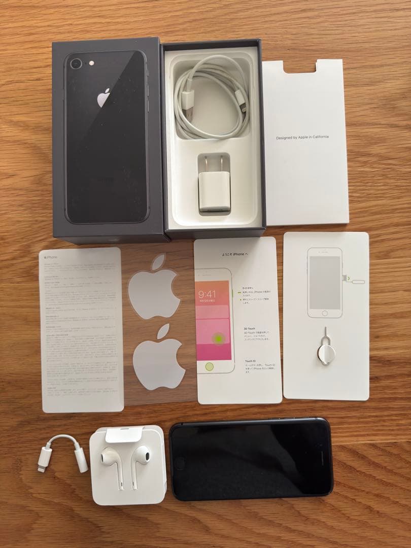 iPhone 8 64GB バッテリー（互換品）交換済み SIMフリー