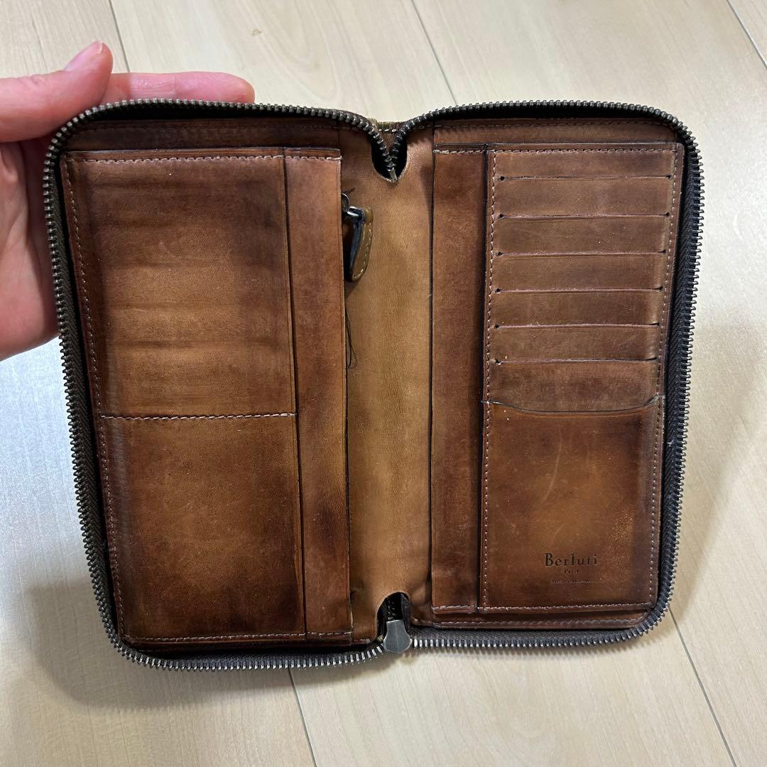 Berluti ベルルッティ 長財布　難有り