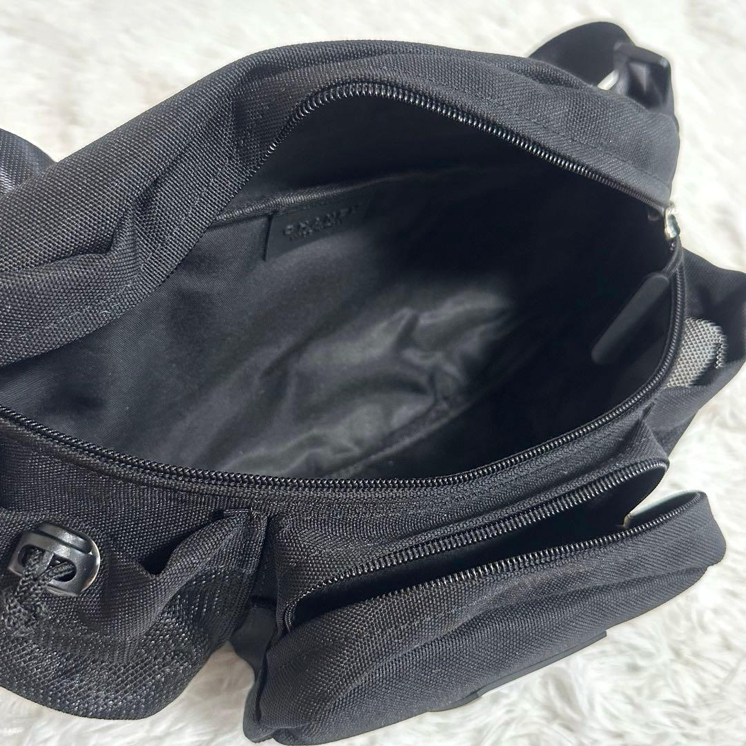 美品✨シャネル ココマーク ナイロン クロスボディバッグ ノベルティ