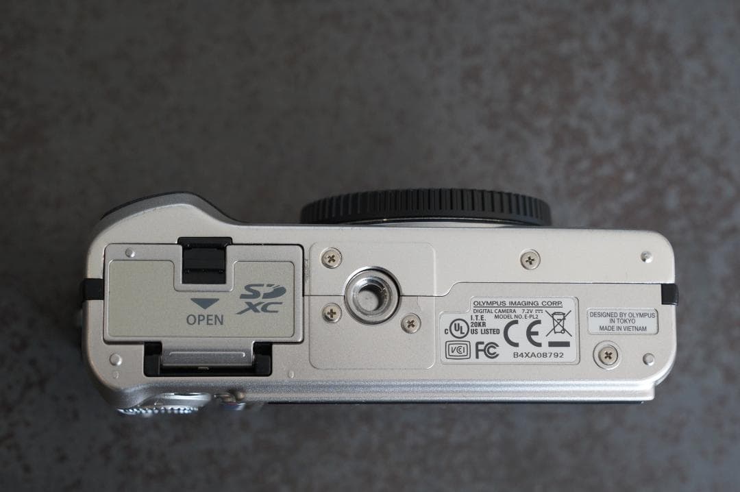 【ショット数少】OLYMPUS PEN E-PL2 ダブルズームキット