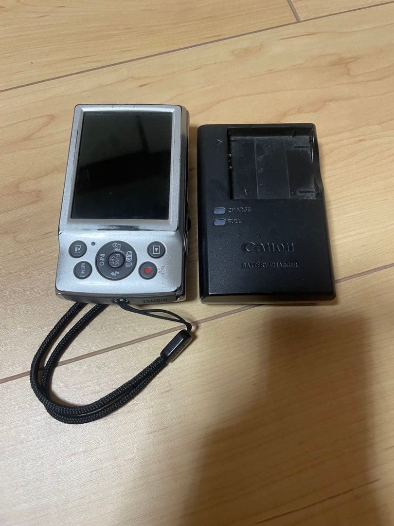 デジタルカメラ　Canon IXY PC2333