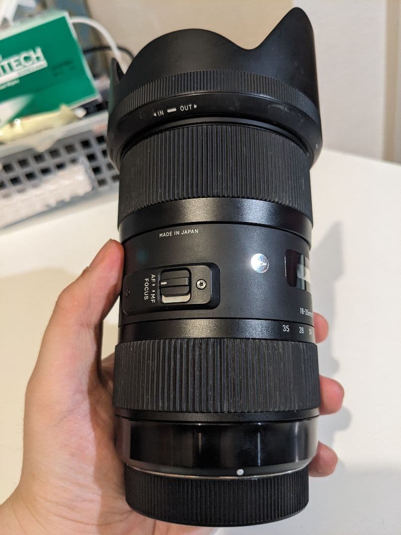Sigma Art 18-35mm F1.8 DC HSM EFマウント