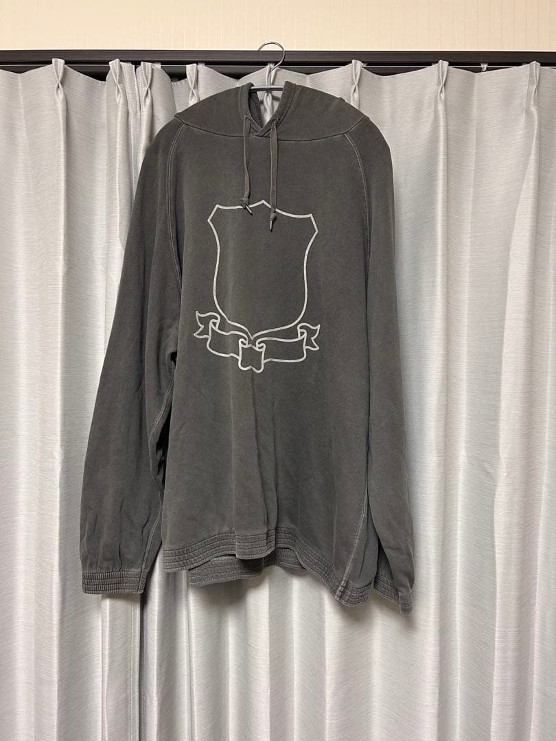 リナンバーナイン　エンブレム　パーカー　サイズ2