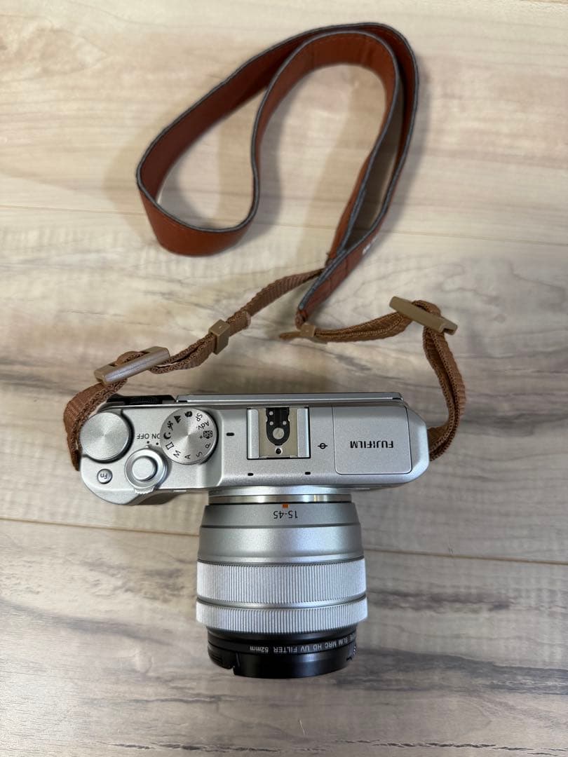 富士フイルム X-A5 ミラーレスカメラ シルバー