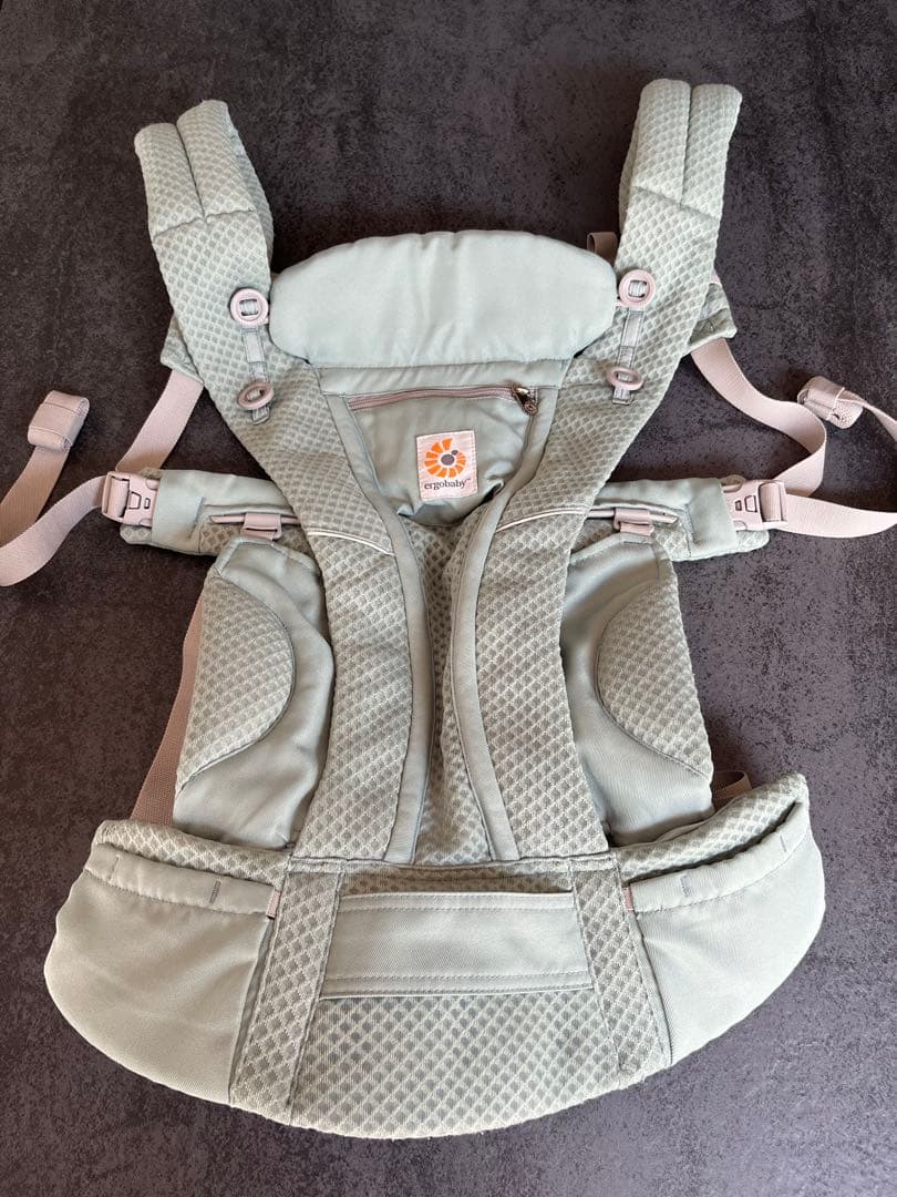 エルゴ　オムニブリーズ　抱っこひも セージグリーン