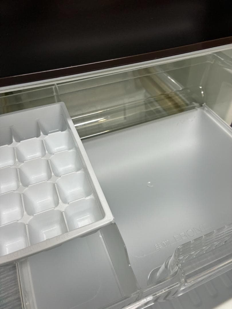 【動作確認済・送料込】Panasonic　冷蔵庫　NR-B177W-T