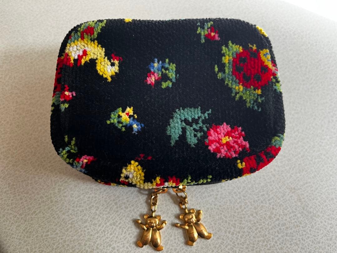 フェイラー　ハイジ　アクセサリーポーチ　アクセサリーケース　小物入れ