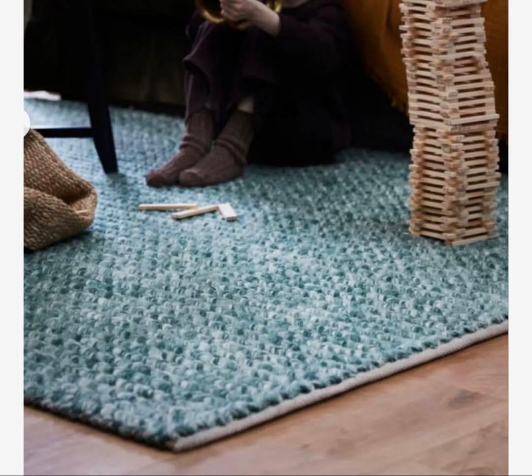 IKEA 新品　ダークグリーン 織り物ラグ