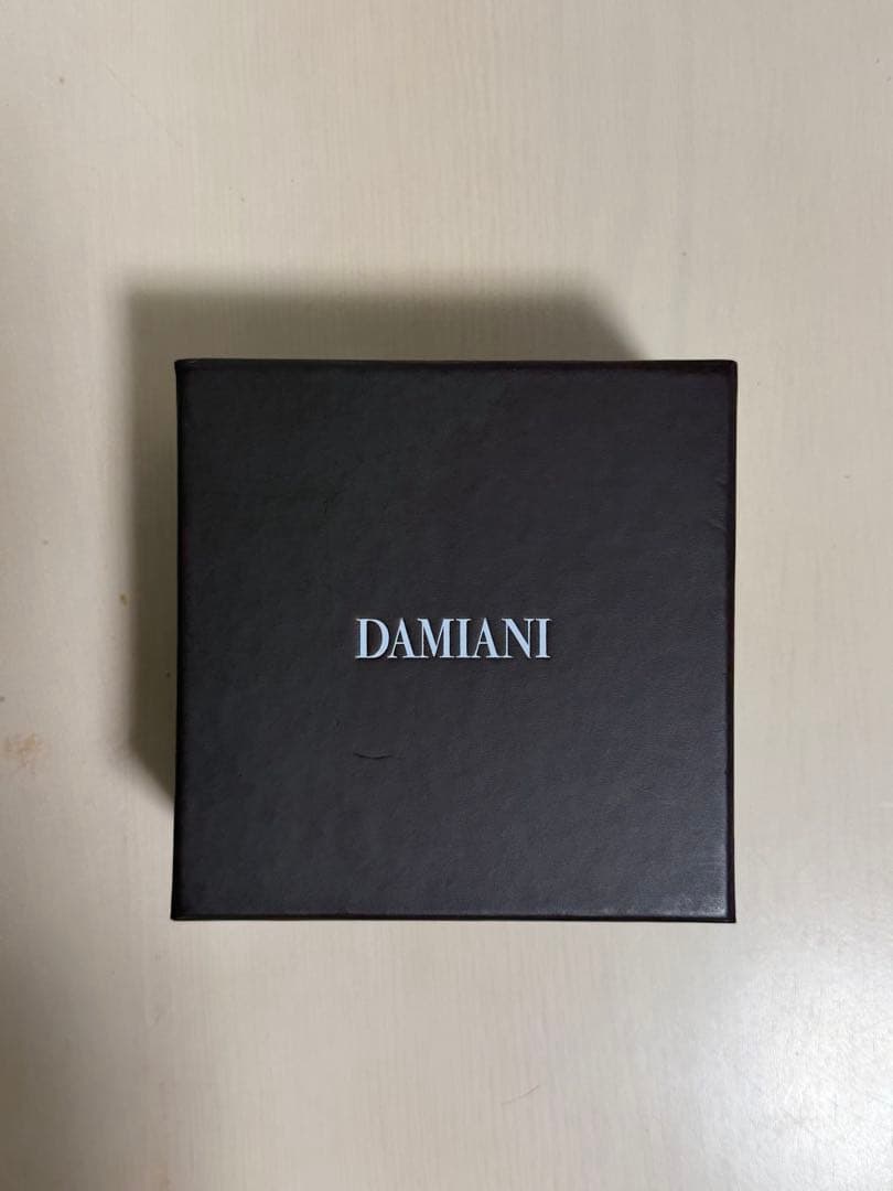 DAMIANI ダミアーニ　ミステリークロス　ミディアム ネックレス