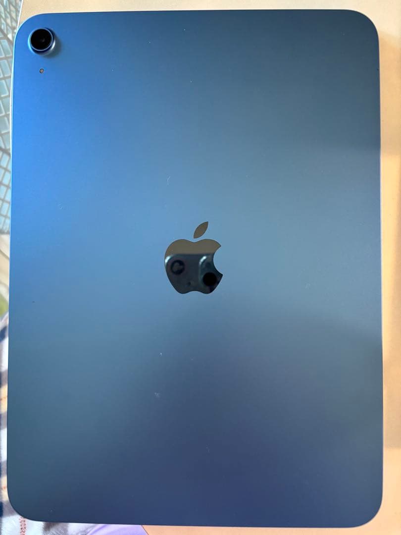 Apple iPad 第11世代 本体 ブルー キーボード付き