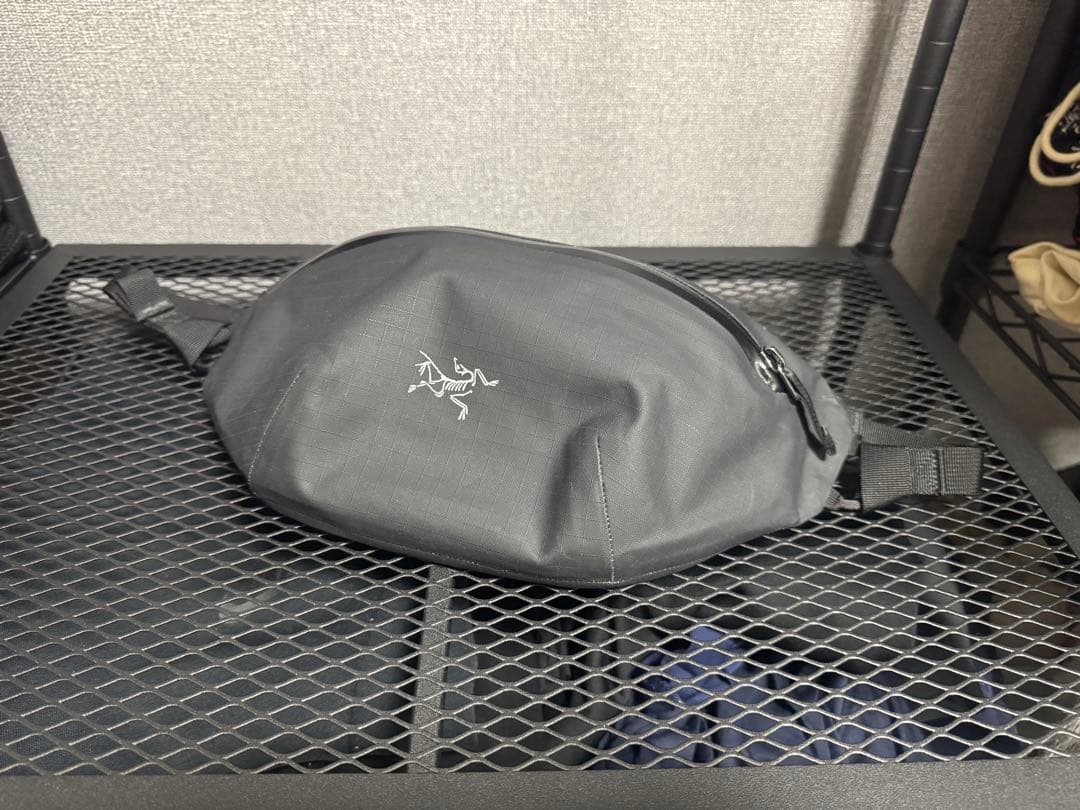 【専用】アークテリクス グランヴィル クロスボディバッグ ブラック