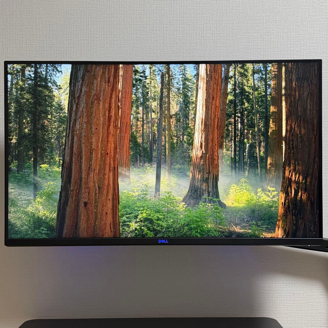 Dell G3223Q 32インチ 4K UHD ゲーミングモニター