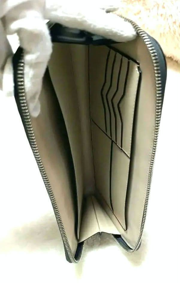 Valextra ヴァレクストラ オーガナイザー トラベルポーチ クラッチ 財布