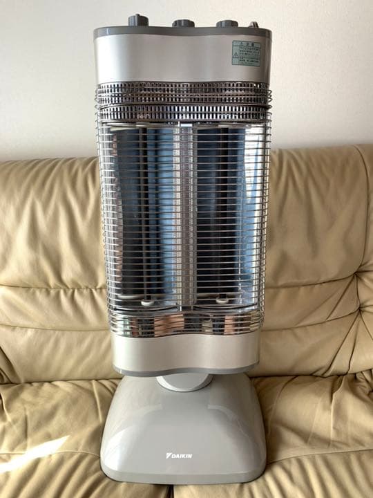 【美品】ダイキン 遠赤外線 セラムヒート  ERFT11NS