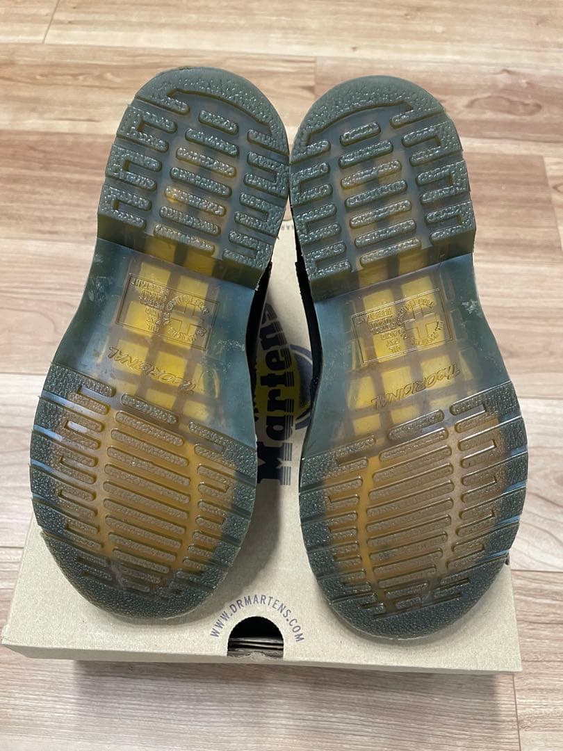 ⭐︎未使用【Dr. Martens】チェルシーブーツ (UK4) 2976 黒