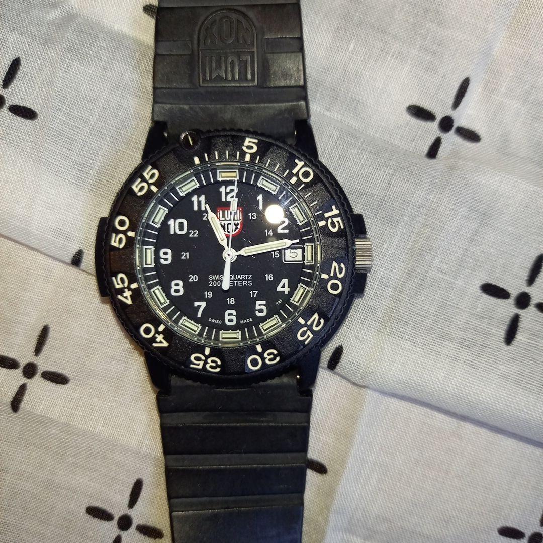 LUMI-NOX 3000シリーズ ブラックダイアル