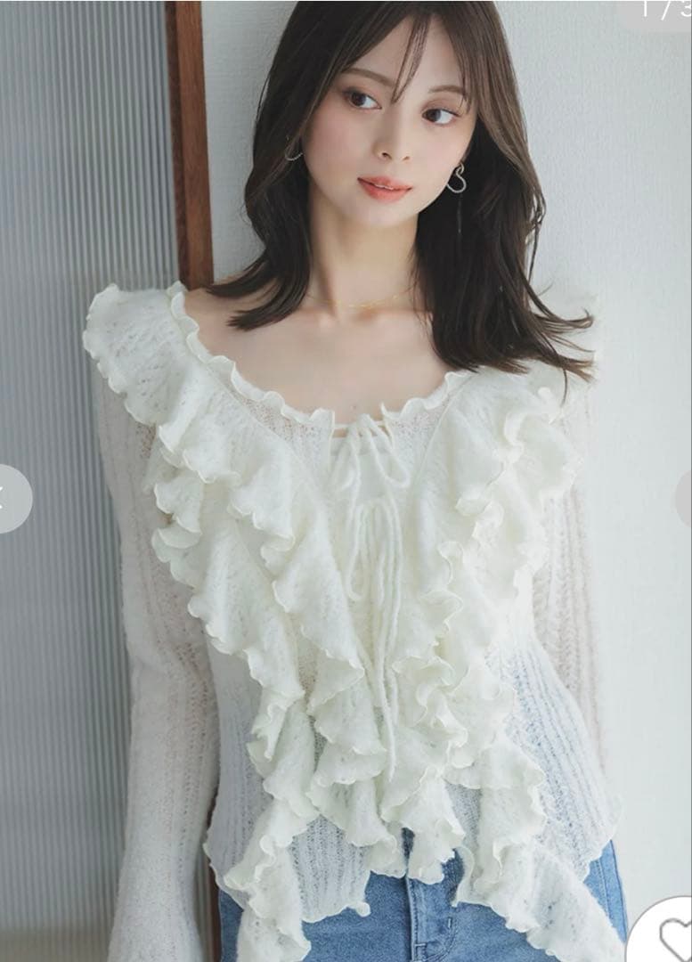 ラッフルデザインニットプルオーバー