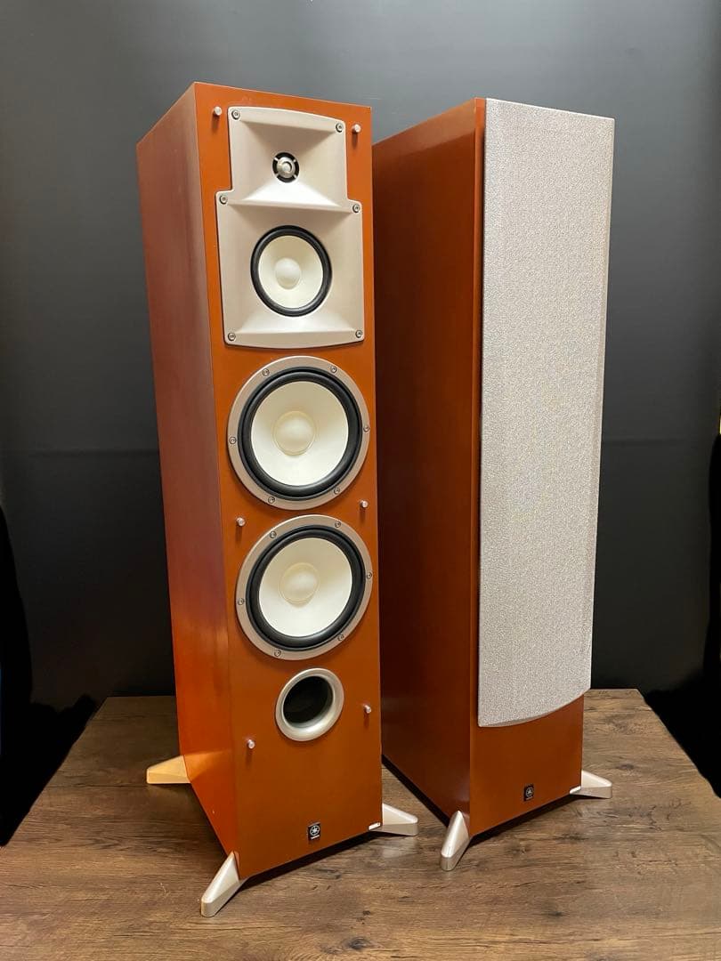 YAMAHA NS-8HX トールボーイ型　スピーカー 脚付き　2台セット