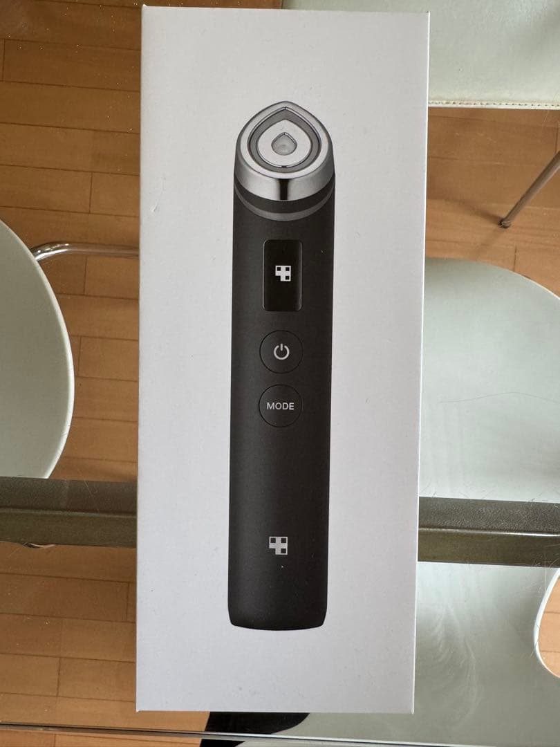 メディキューブ　ROBOTST PRO 美顔器 ブラック