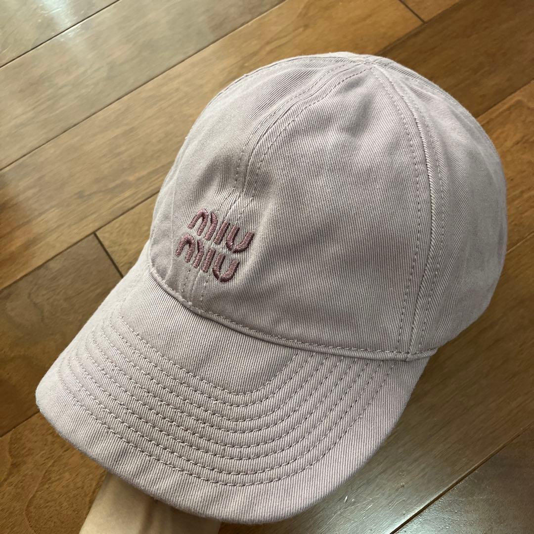 最終価格☆新品未使用☆MiuMiu☆ドリルベースボールキャップ☆Sサイズ