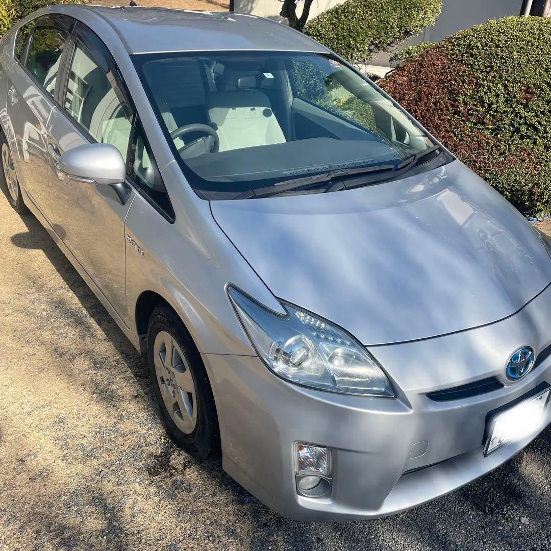 プリウス　30系　実質ワンオーナー　意外と綺麗