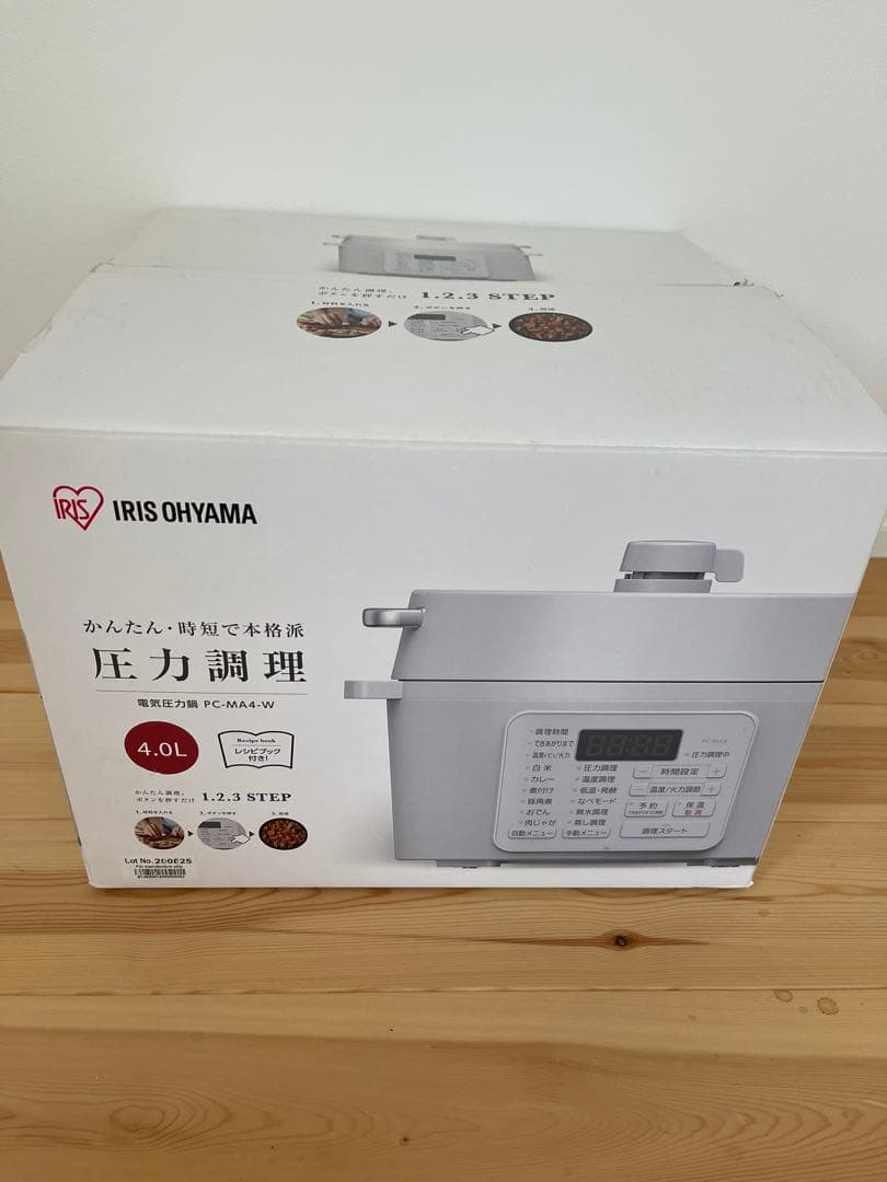 新品未使用★アイリスオーヤマ4.0L電気圧力鍋PC-MA4-W白　低温発酵蒸し器