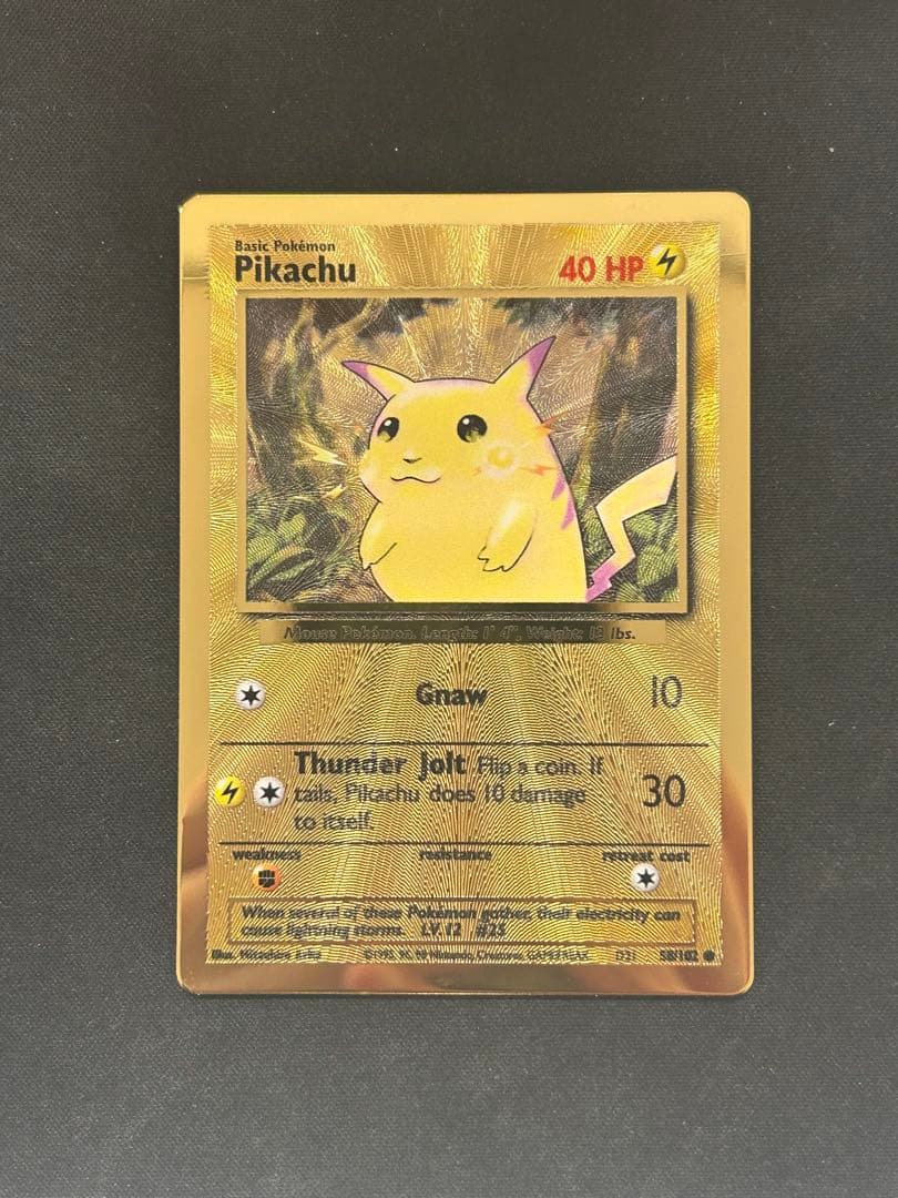 ピカチュウ　25th メタル　カード　海外版　プロモ