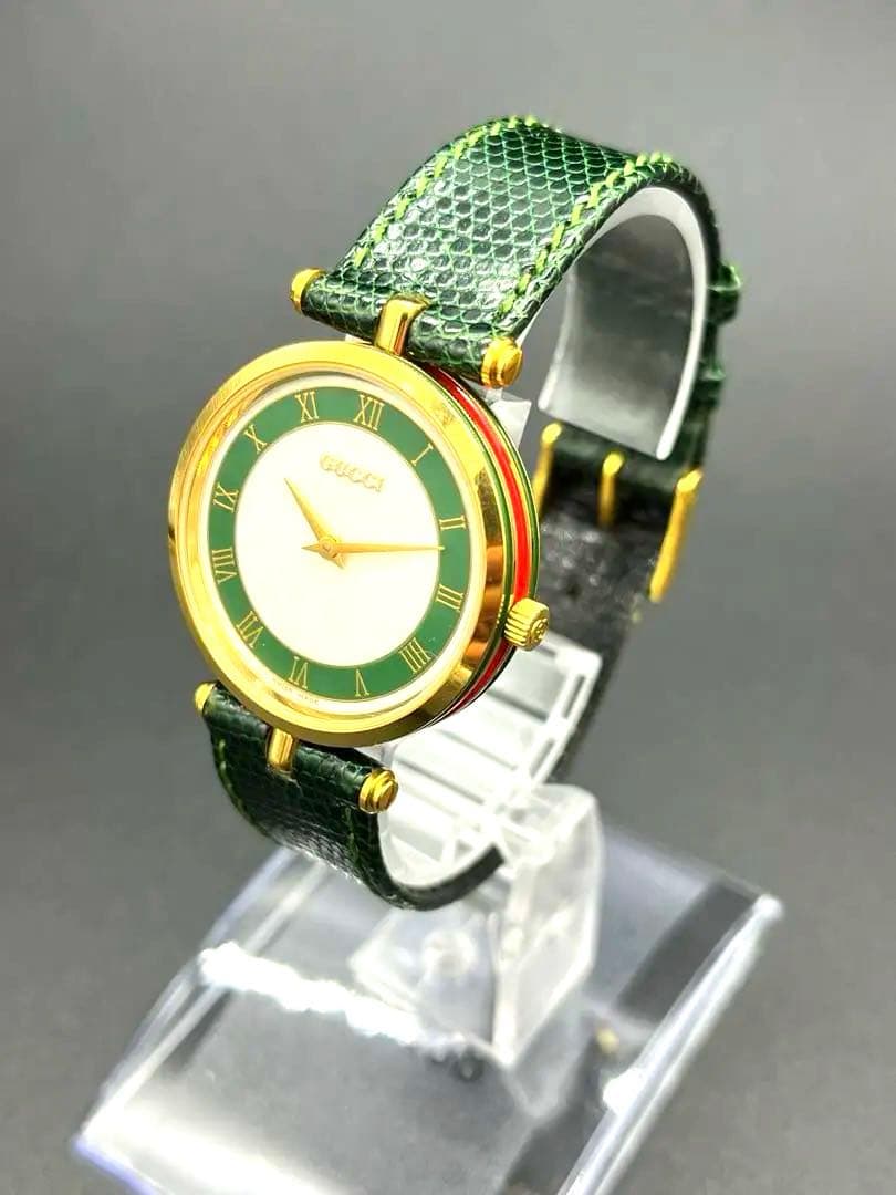 稼働品 GUCCI 腕時計 新品電池交換 レディース シェリーライン 緑 金