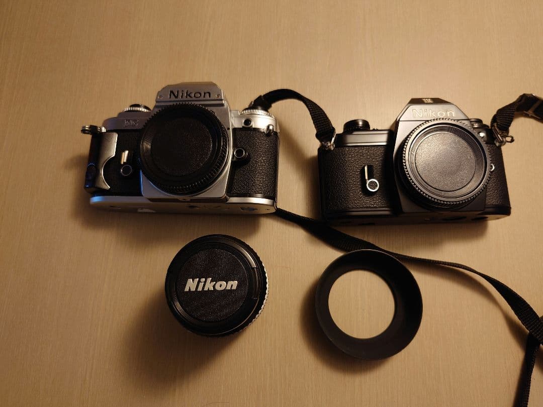 白*木様 Nikon EMとFG一眼レフカメラ Nikkor28㍉F3.5レンズ