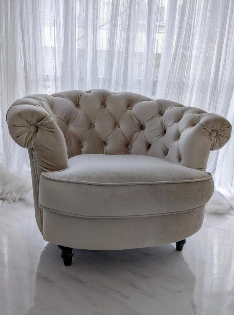 連休値下げ！【引き取り限定】クリーム色 タフターチェア 1人掛けソファ