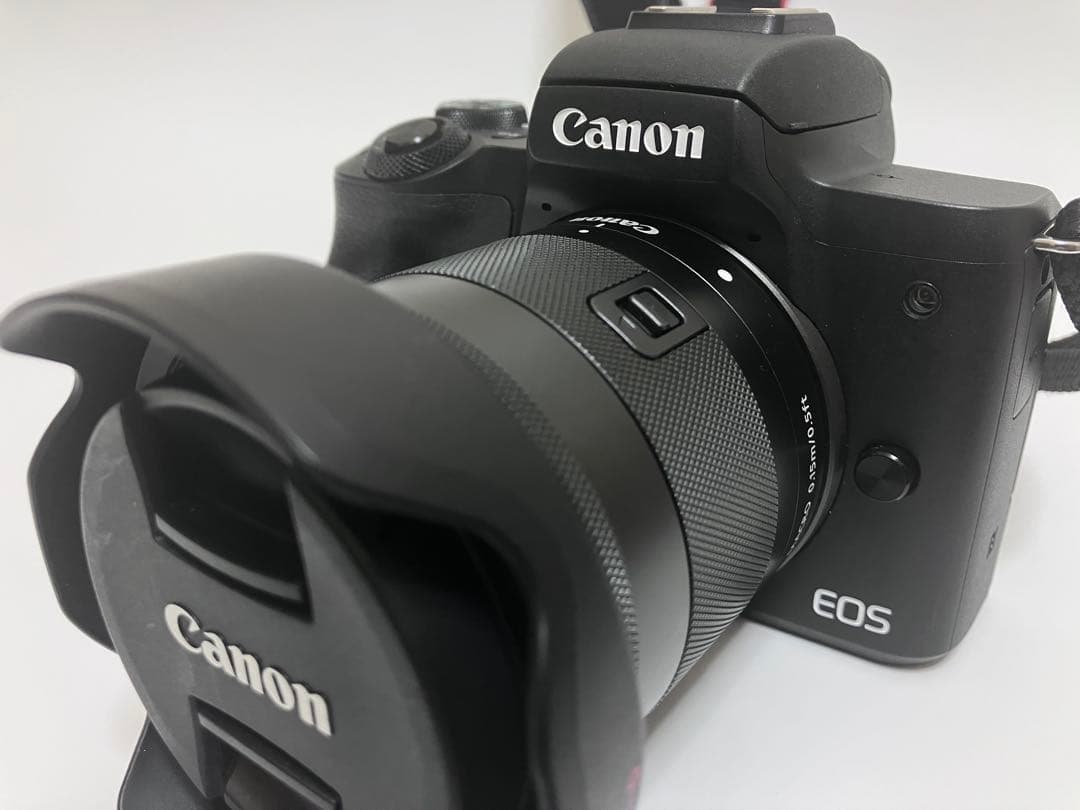 デジタルカメラ Canon Eos kiss m