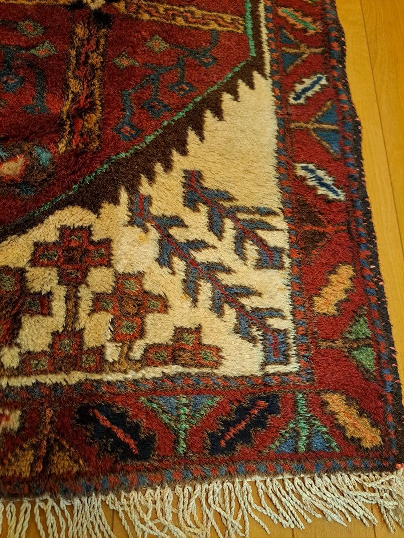 イラン　トライバルラグ　ヴィンテージラグ　ウール　手織り　ペルシャ絨毯