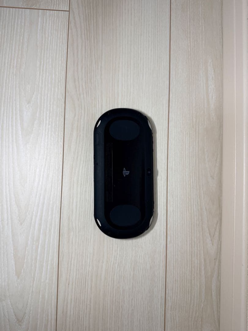 SONY PlayStationVITA PCH-2000 ZA11 本体