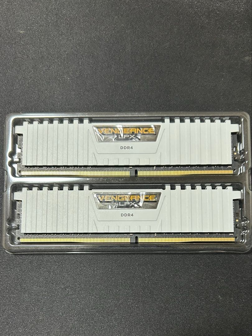 Corsair VENGEANCE LPXシリーズ 32GB [16GB×2枚]