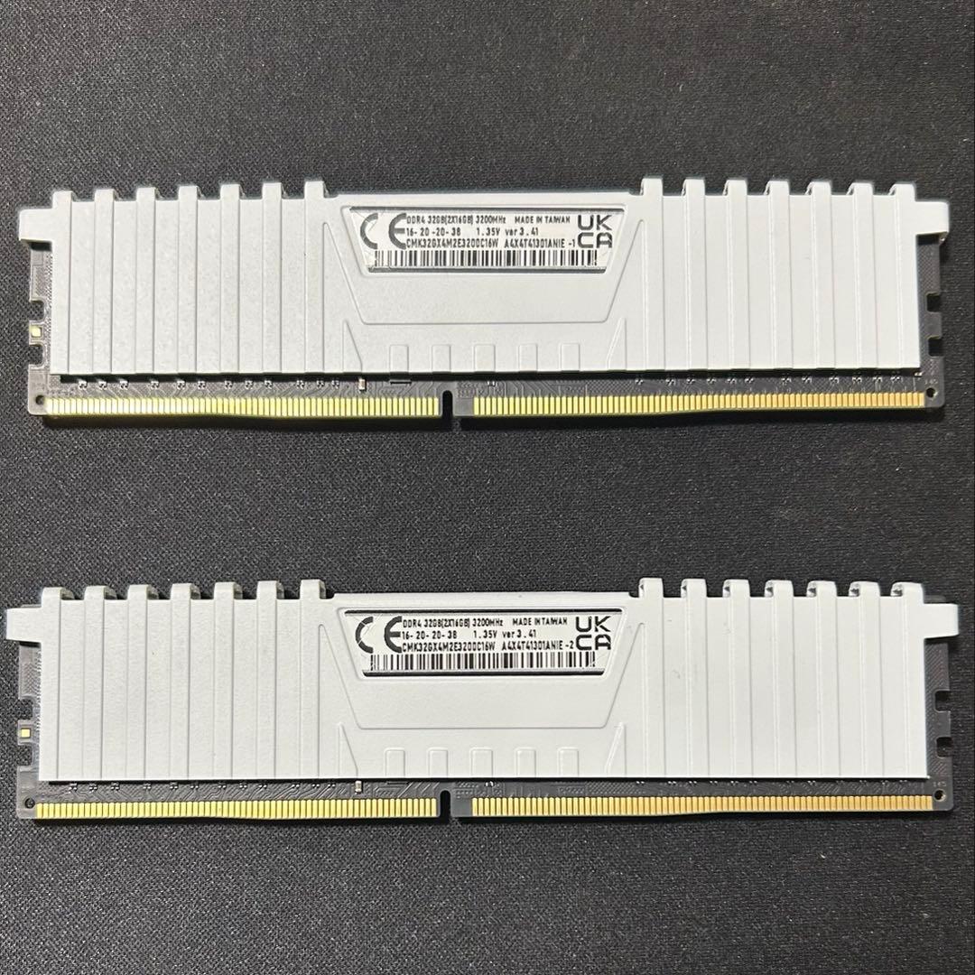 Corsair VENGEANCE LPXシリーズ 32GB [16GB×2枚]