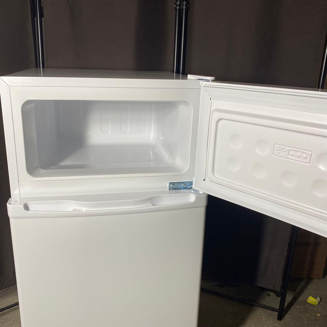 高年式　冷蔵庫 2024年製 MAXZEN JR085HM01WH