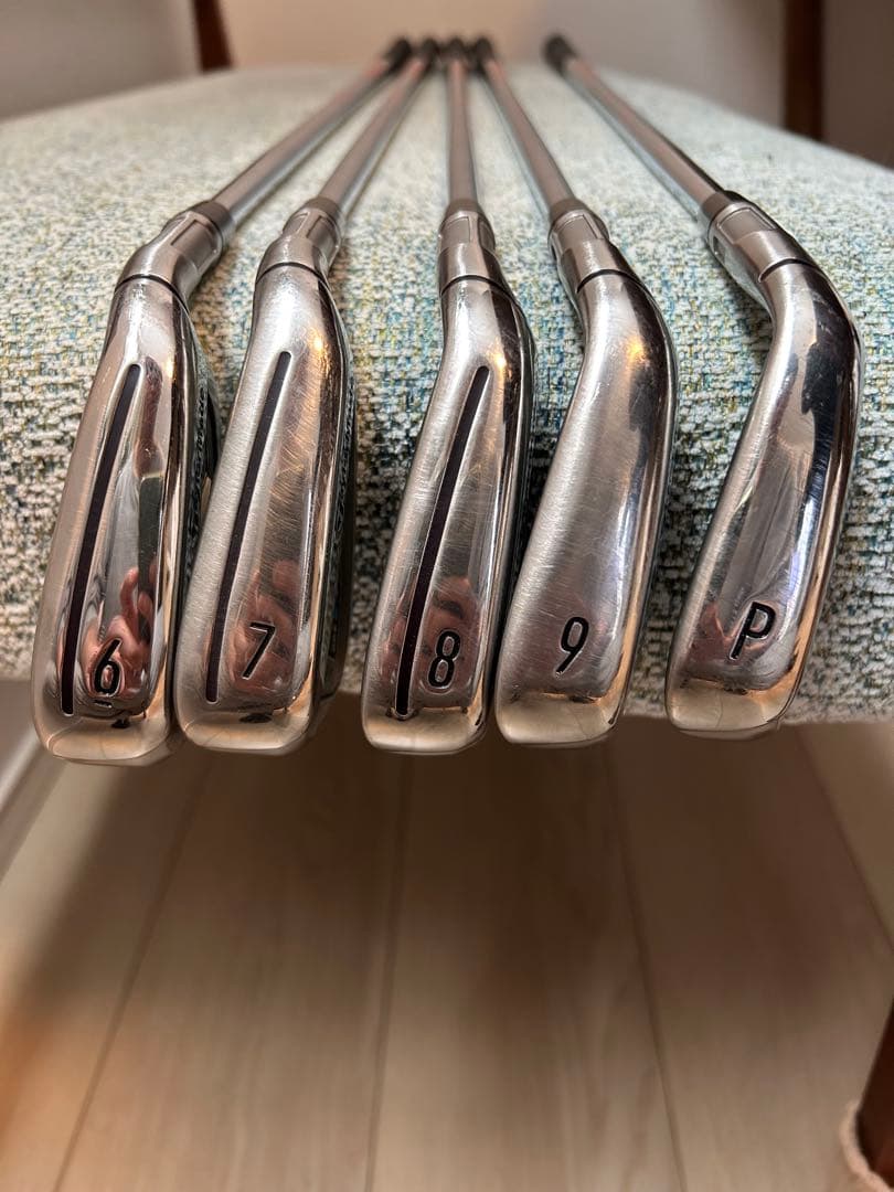 テーラーメイド　SIM2MAXアイアンセット　6〜P